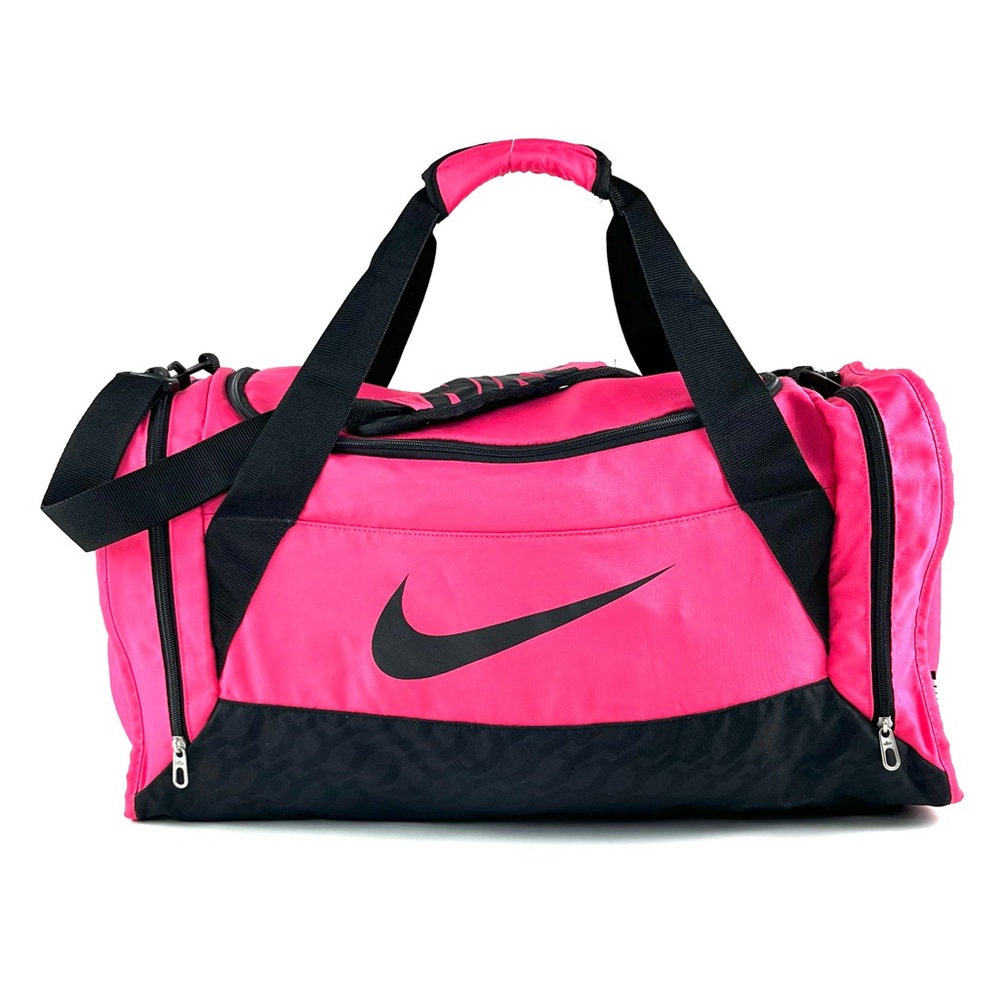 Nike Brasilia 6 Hot Pink Large Duffle Bag
